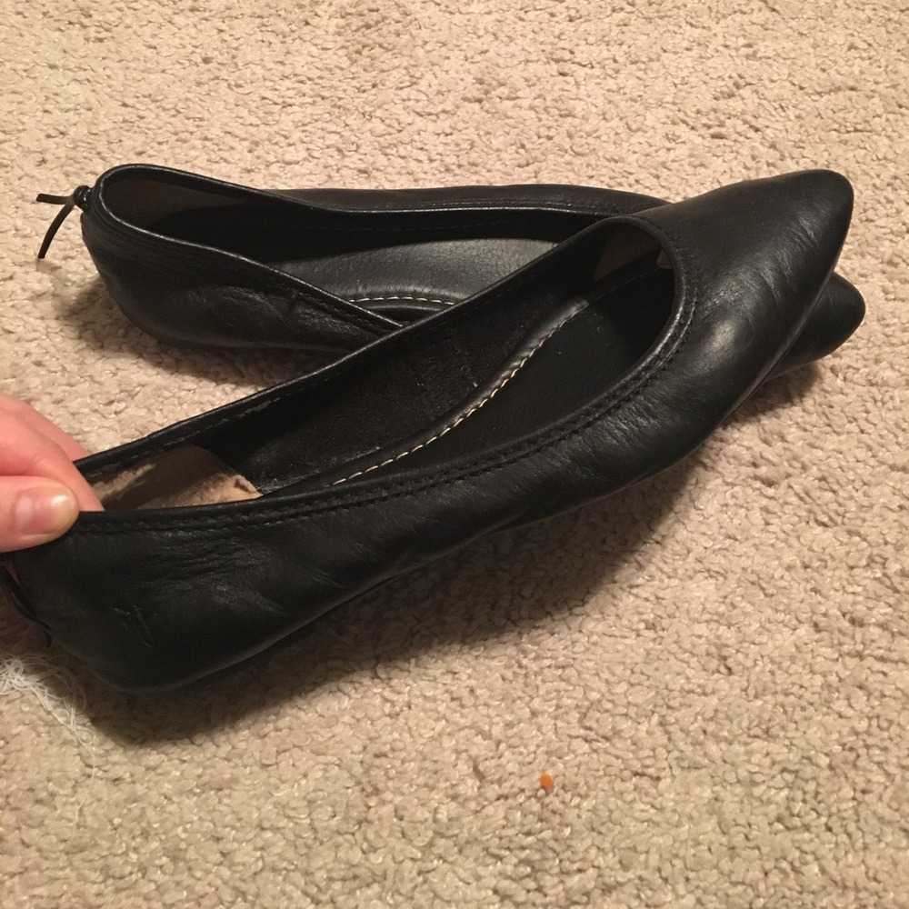 Frye black leather flats